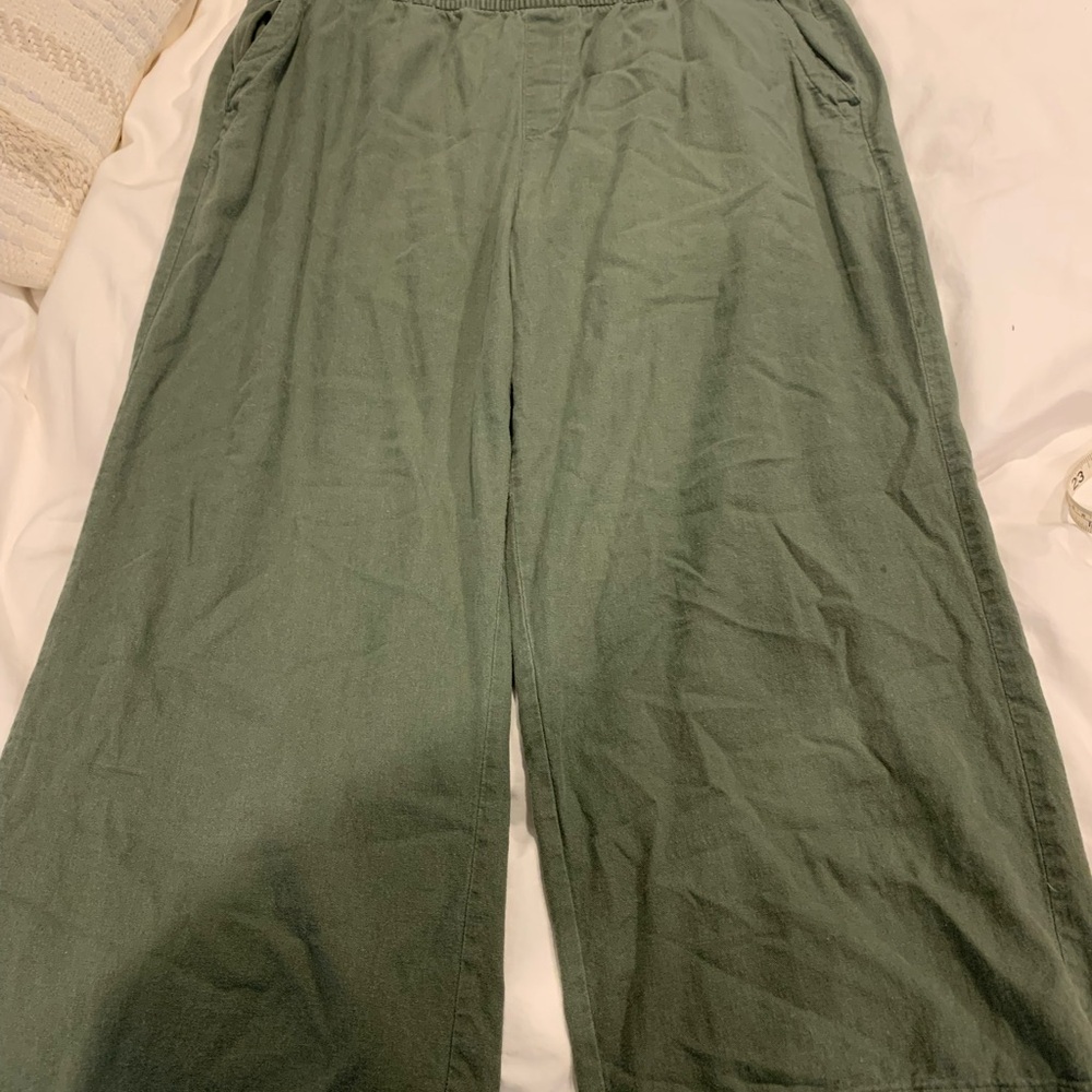 Green Wide-Leg Pants
